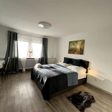 Familienwohnung Naehe Europapark, Messe, Gifiz See Оффенбург Экстерьер фото